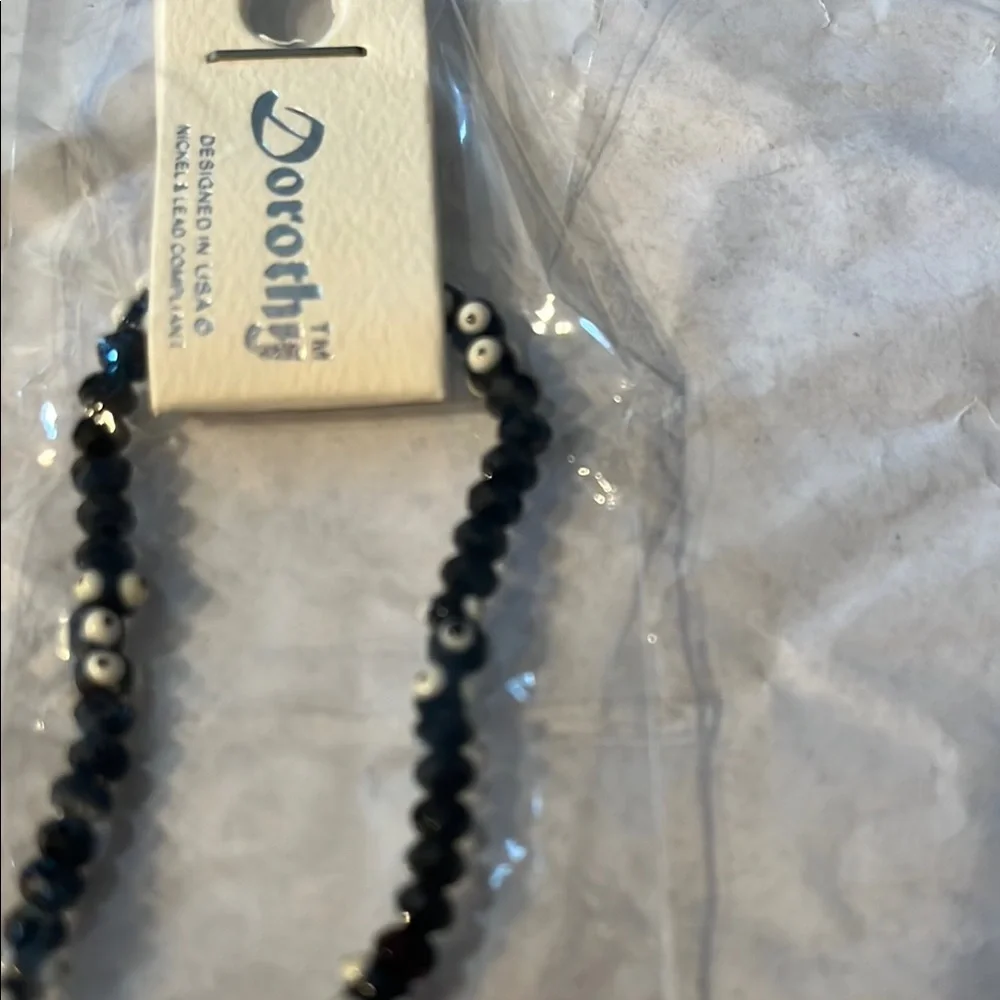 ❤️‍🔥BOGO free (equal or lesser value). Dorothy Black and White Beaded Necklace - Picture 2 of 2